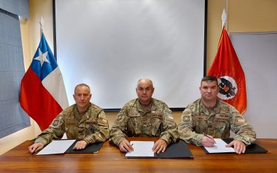 Ceremonia de cambio de mando en el HMN